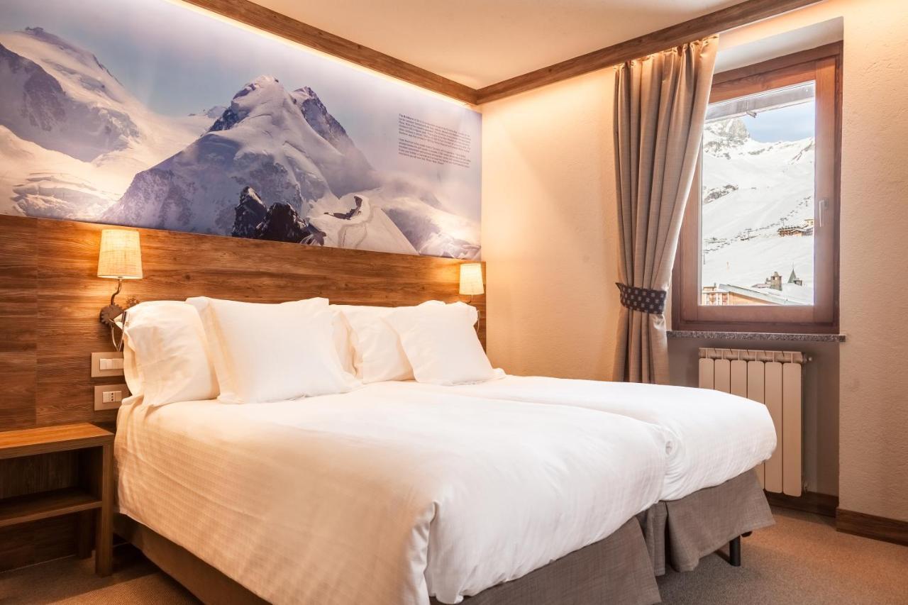 Hotel Breithorn Breuil-Cervinia Exterior foto